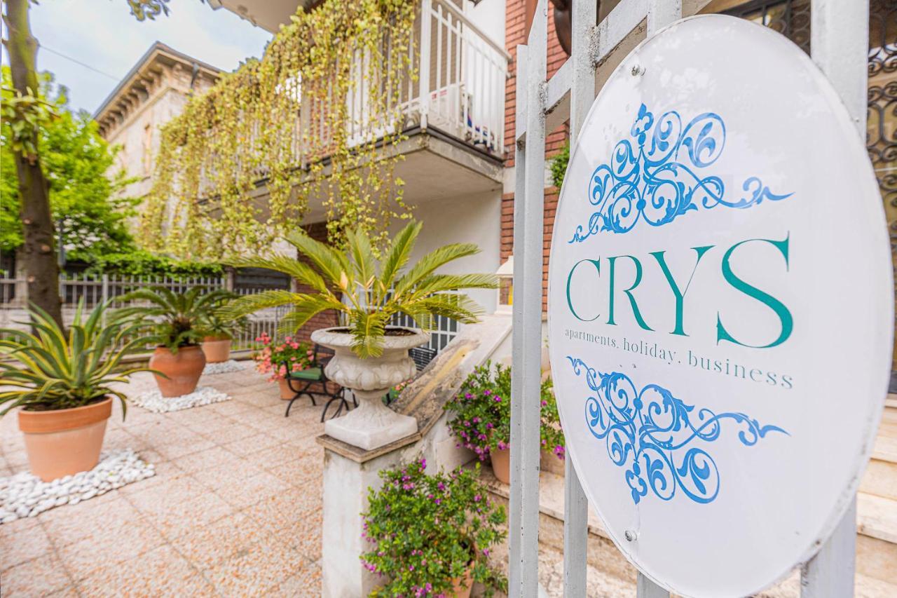 Crys: Rooms, Holiday, Business เวโรนา ภายนอก รูปภาพ